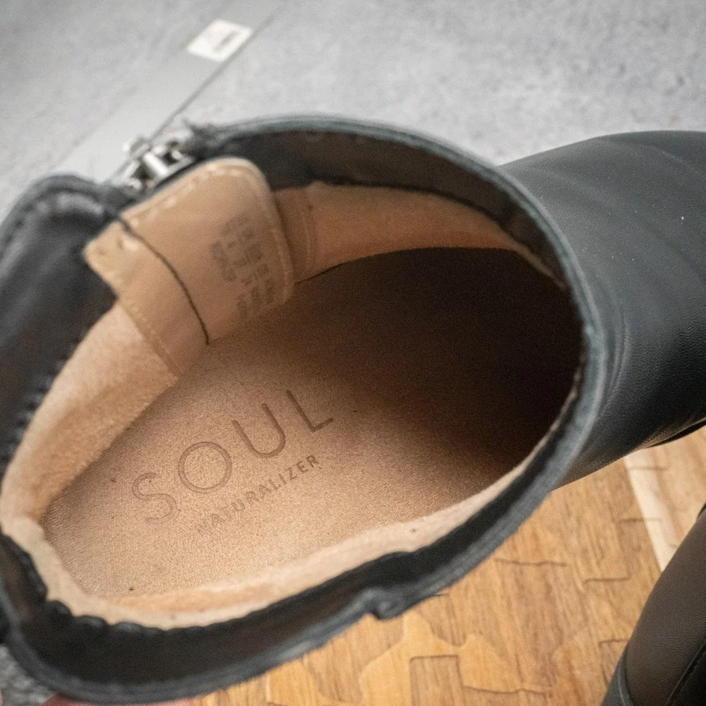 SOUL Naturalizer Women's Richy-Zip Ankle Boot Size 7 Wide MSRP$‎ 119